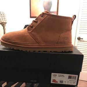 UGG Men's Neumel Suede Boots, size 10 worn 1x